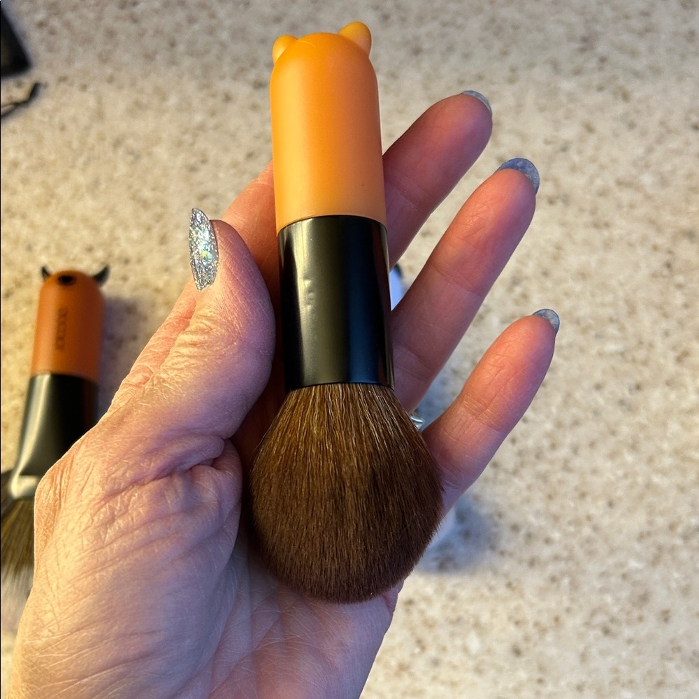 Adorable Animal Makeup Brush Set - Pink, White, Brown, Gray - Picture 12 of 13